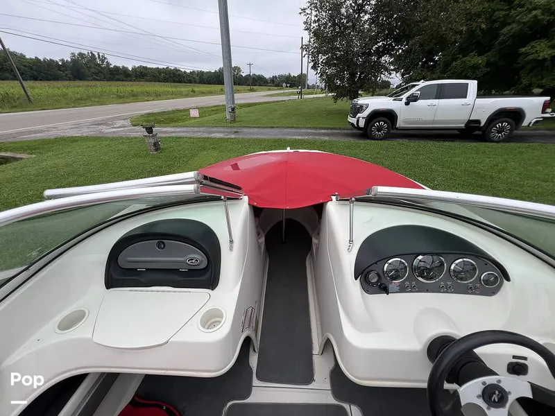 Slide: The Image of Sea Ray 205 Sport 2008 - 16660741