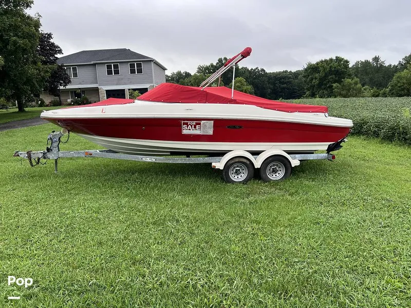 Slide: The Image of Sea Ray 205 Sport 2008 - 16660714