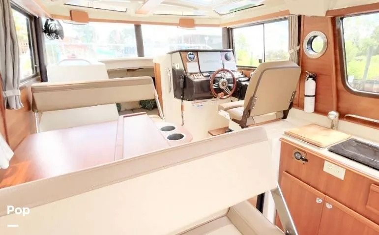 Slide: The Image of Pilothouse Trawler - 16727325