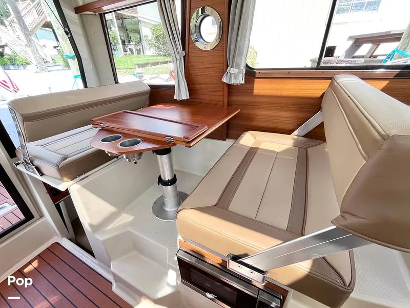 Slide: The Image of Convertible Dinette - 16727188