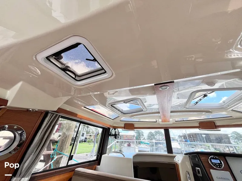 Slide: The Image of Cabin Hatches - 16727259