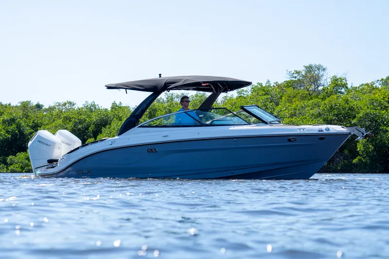 Slide: The Image of Sea Ray SLX 280 Outboard 2026 - 0