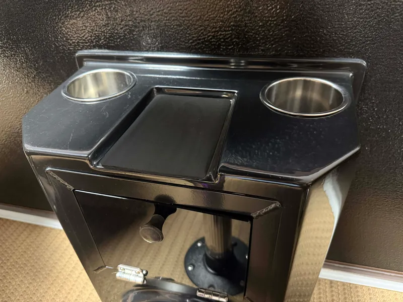 Slide: The Image of Premier 290 GRANDVIEW 2020 - 107