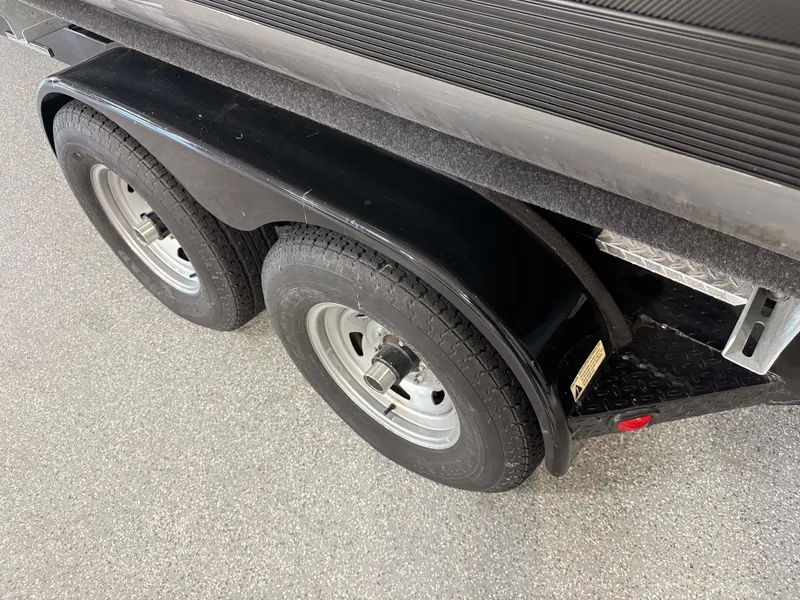 Slide: The Image of Premier 290 GRANDVIEW 2020 - 112