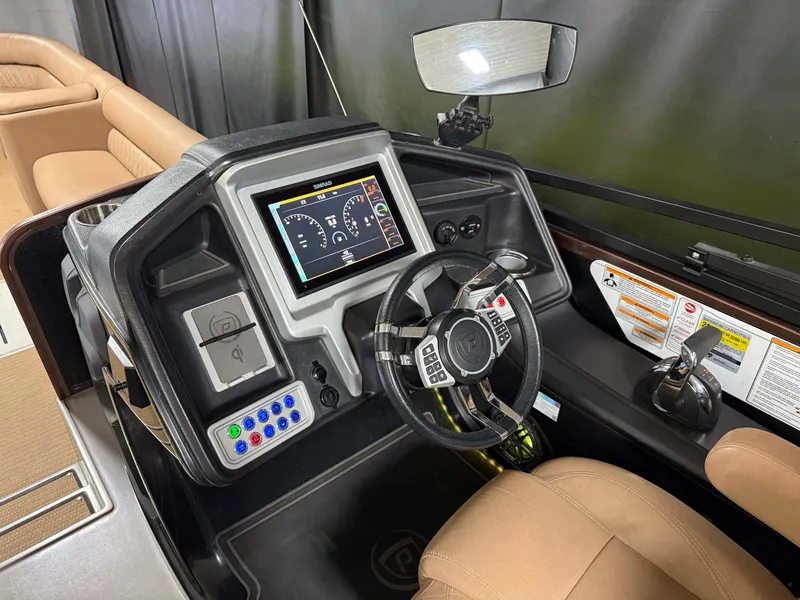 Slide: The Image of Premier 290 GRANDVIEW 2020 - 38