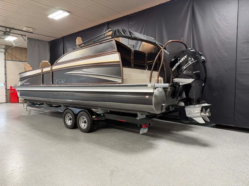 Slide: The Image of Premier 290 GRANDVIEW 2020 - 4