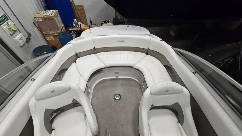 Slide: The Image of Four Winns 214 FS 2004 - 5