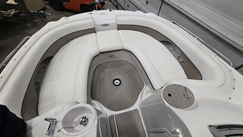 Slide: The Image of Four Winns 214 FS 2004 - 7