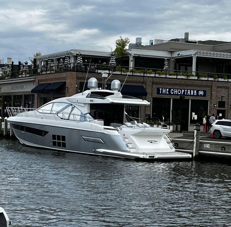 Slide: The Image of Azimut S6 2019 - 1