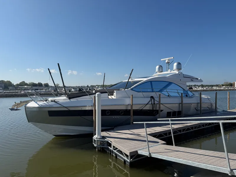 Slide: The Image of Azimut S6 2019 - 5
