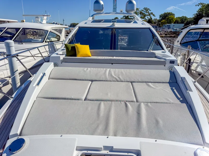 Slide: The Image of Azimut S6 2019 - 79