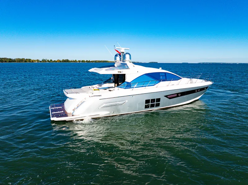 Slide: The Image of Azimut S6 2019 - 76