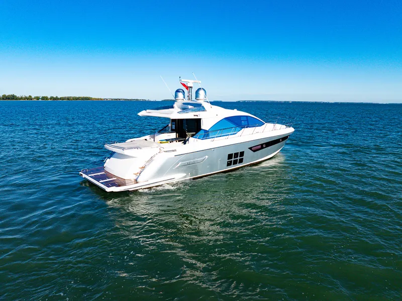 Slide: The Image of Azimut S6 2019 - 2