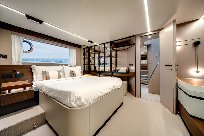 Slide: The Image of Azimut S7 2026 - 41