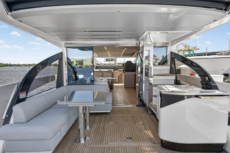 Slide: The Image of Azimut S7 2026 - 34