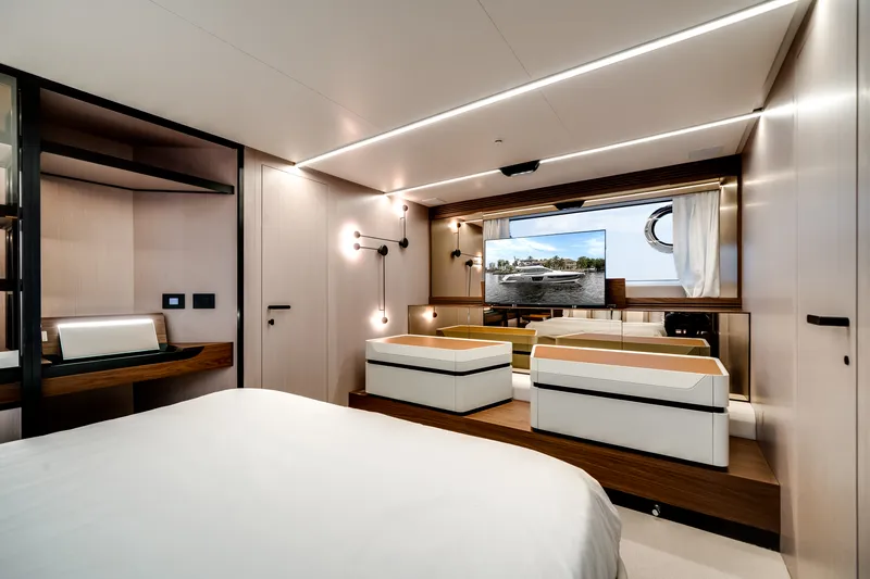 Slide: The Image of Azimut S7 2026 - 36