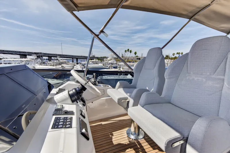 Slide: The Image of Azimut S7 2026 - 24