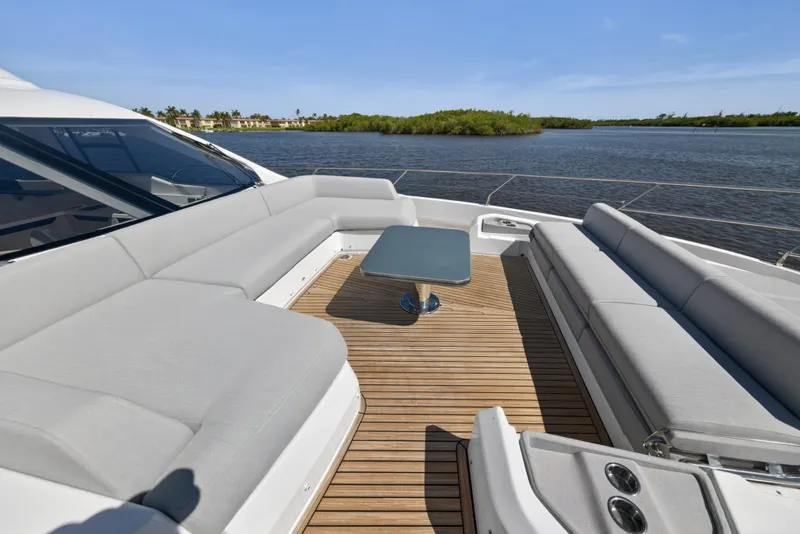 Slide: The Image of Azimut S7 2026 - 44