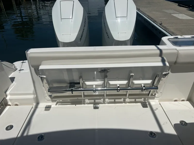 Slide: The Image of Boston Whaler 325 Conquest 2026 - 18
