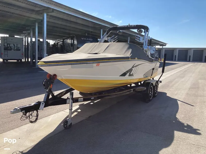 Slide: The Image of Mastercraft X10 2013 - 16766345