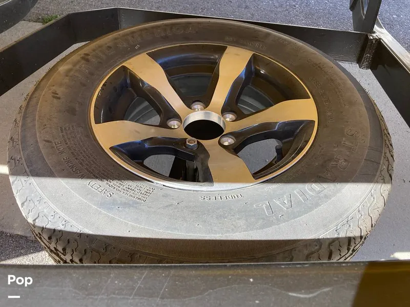 Slide: The Image of Mastercraft X10 2013 - 16766362