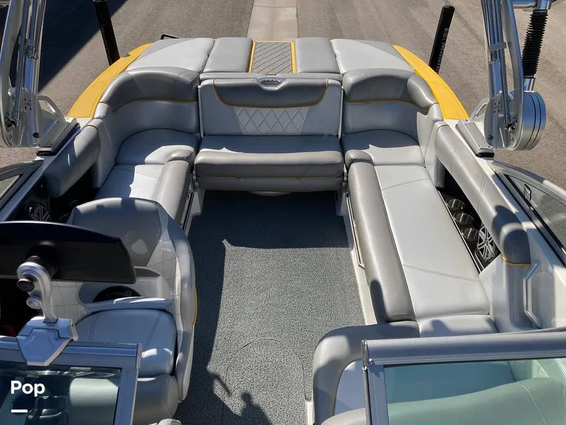 Slide: The Image of Mastercraft X10 2013 - 16766385
