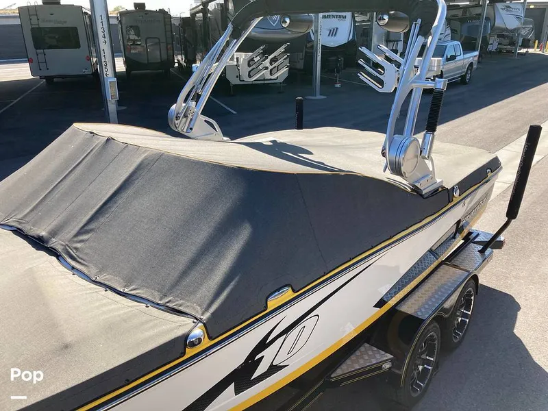 Slide: The Image of Mastercraft X10 2013 - 16766358