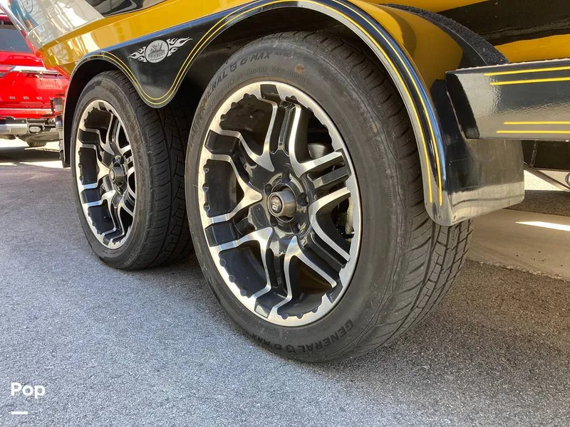 Slide: The Image of Mastercraft X10 2013 - 16766338