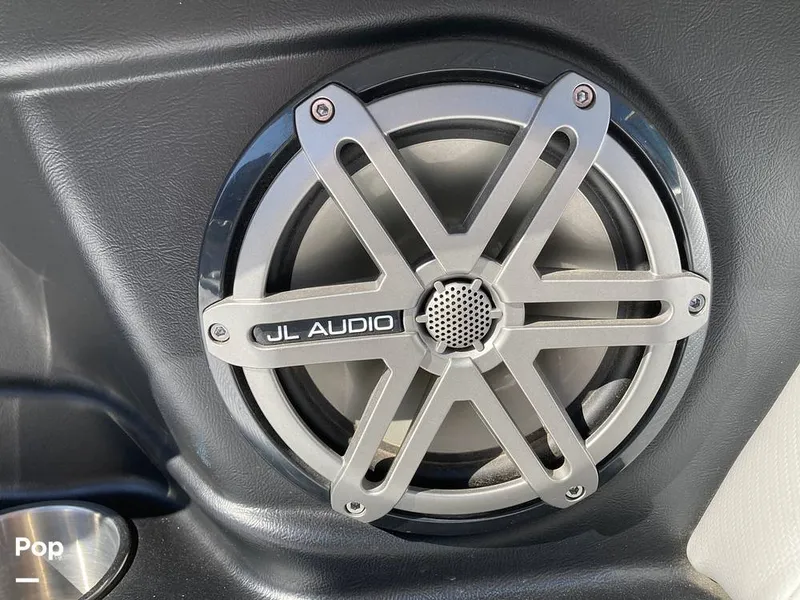 Slide: The Image of Mastercraft X10 2013 - 16766394