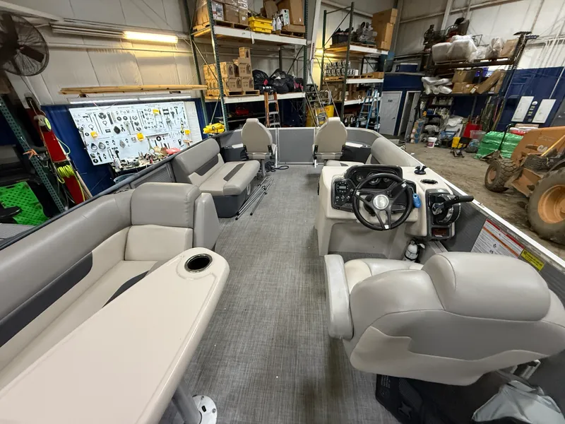 Slide: The Image of Princecraft SPORTFISHER 2022 - 14