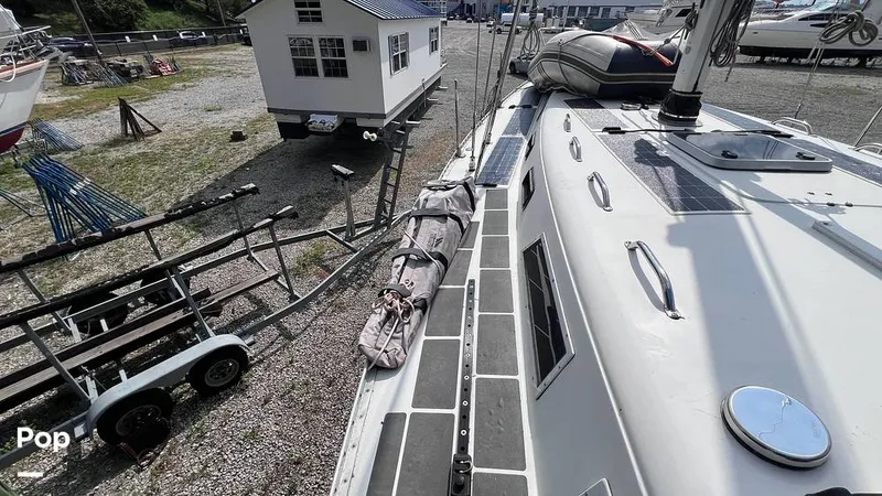 Slide: The Image of CAL 39 1981 - 16701314