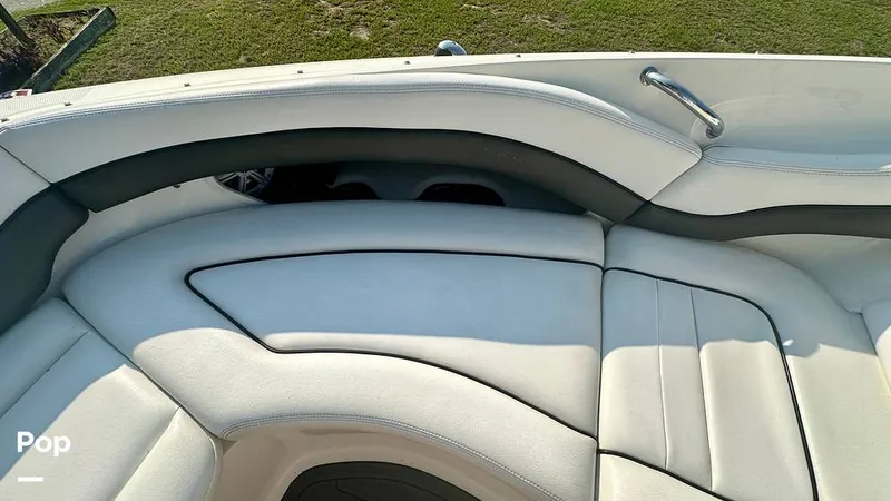 Slide: The Image of Bow Seating - 16607011