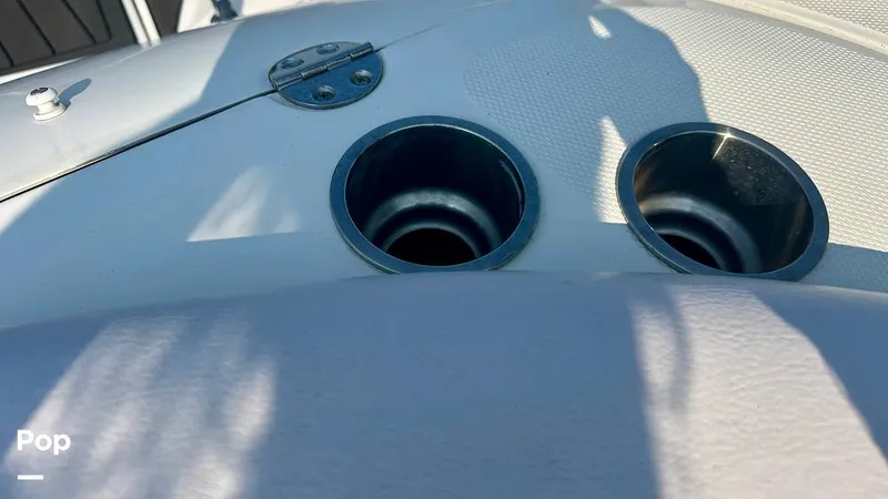 Slide: The Image of Beverage Holders - 16607047