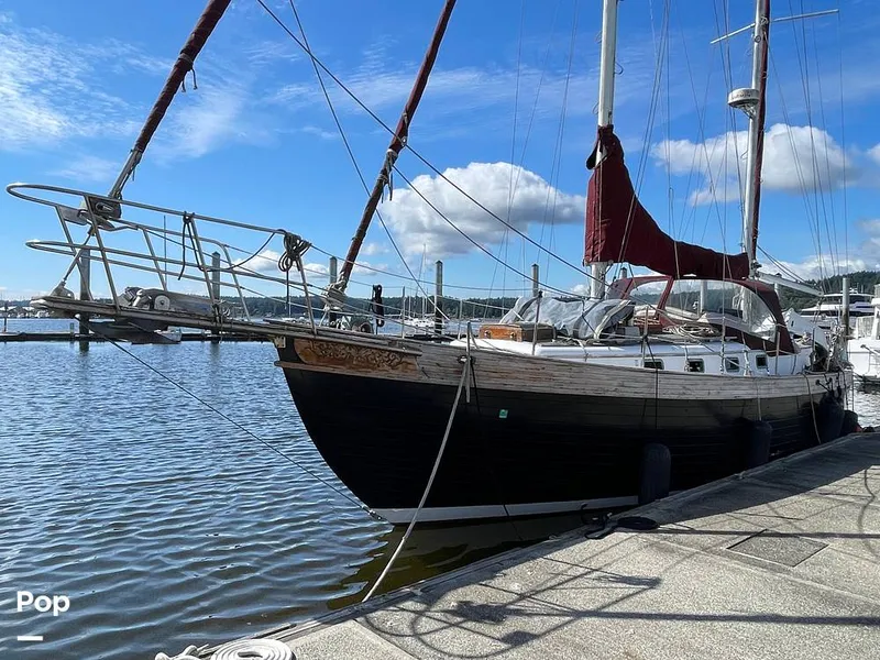The Image of Young Sun 43 Ketch 1982 - 16670434