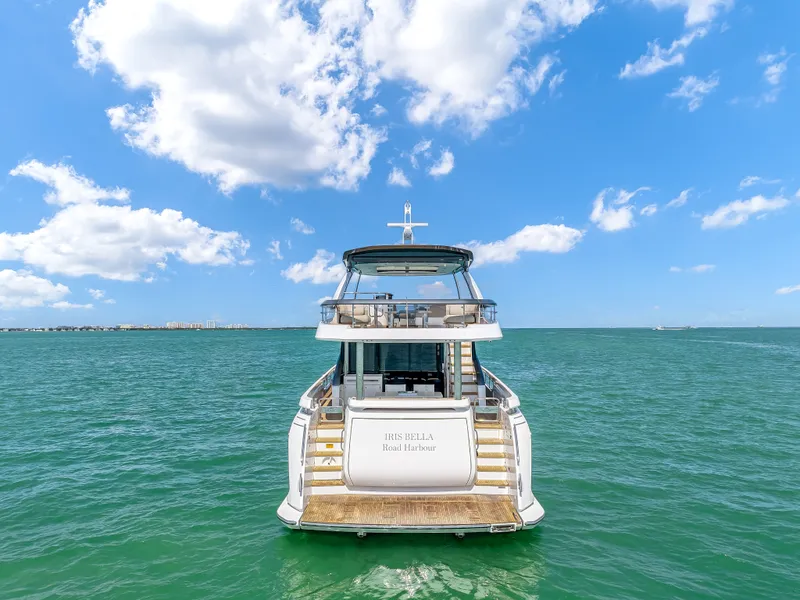 Slide: The Image of Azimut 78 FLY 2025 - 14