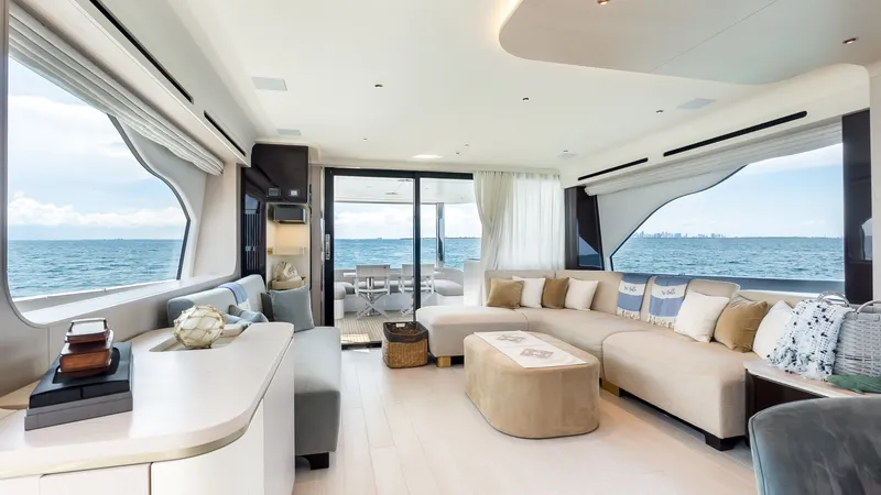 Slide: The Image of Azimut 78 FLY 2025 - 56