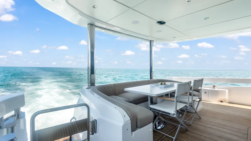 Slide: The Image of Azimut 78 FLY 2025 - 64