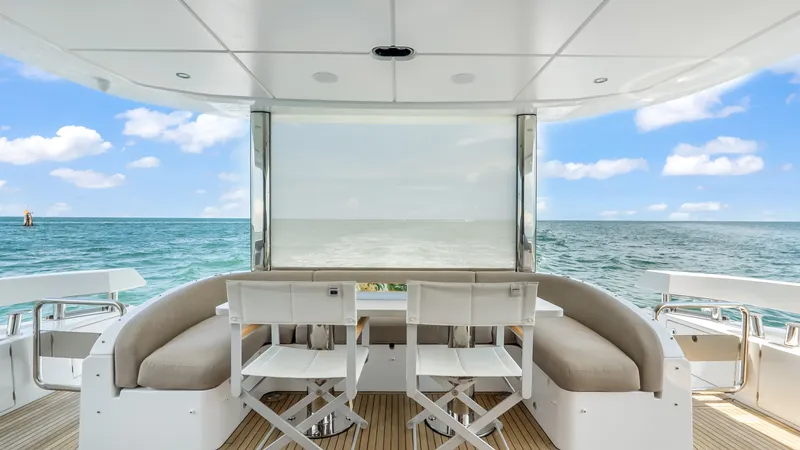 Slide: The Image of Azimut 78 FLY 2025 - 78