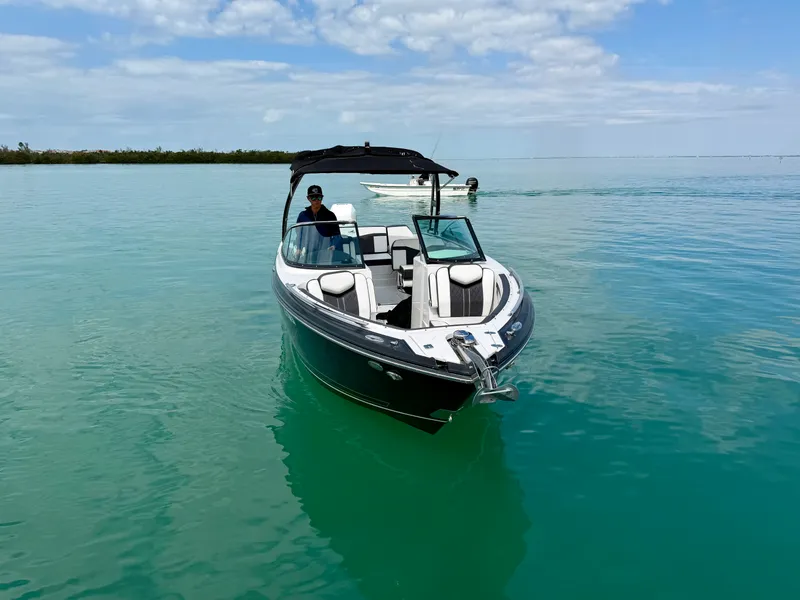 Slide: The Image of Monterey 275 SS 2021 - 30