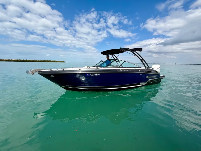 Slide: The Image of Monterey 275 SS 2021 - 44