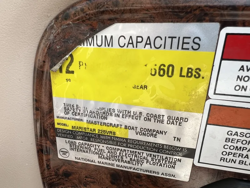 Slide: The Image of Mastercraft 225VRS 1998 - 14