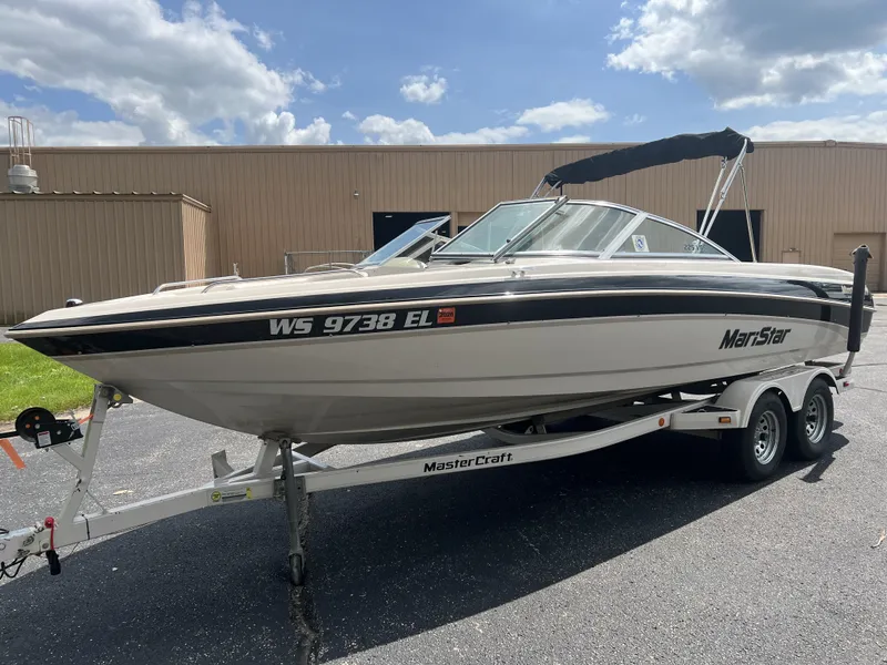 Slide: The Image of Mastercraft 225VRS 1998 - 2