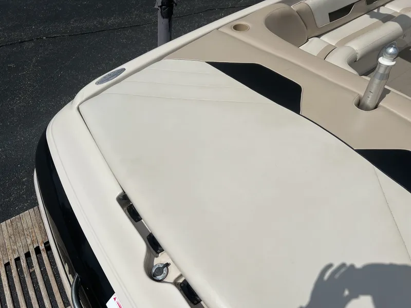 Slide: The Image of Mastercraft 225VRS 1998 - 30