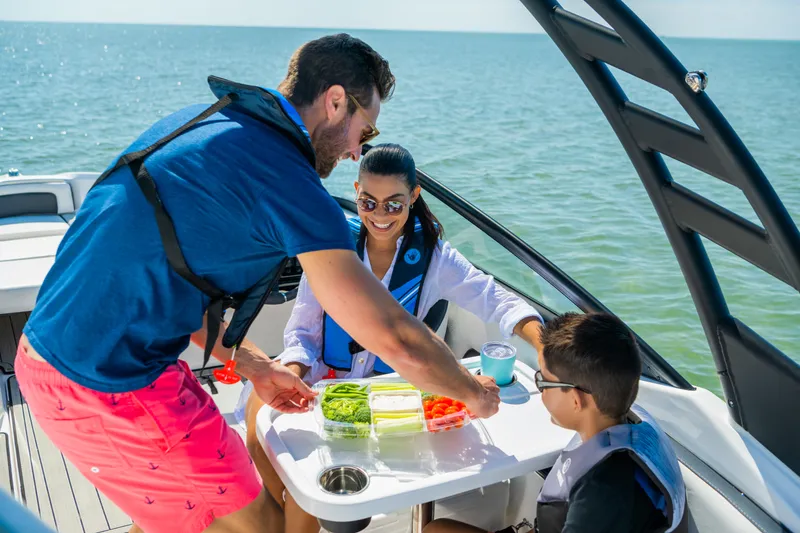 Slide: The Image of Yamaha 195S 2025 - 20