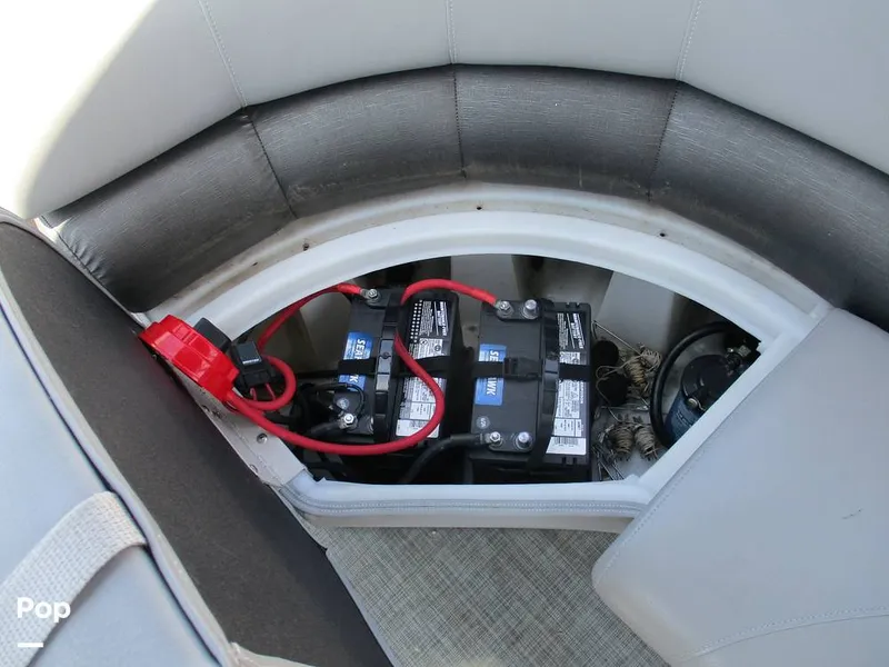 Slide: The Image of DUAL BATTERIES WITH SWITCH - 16623277