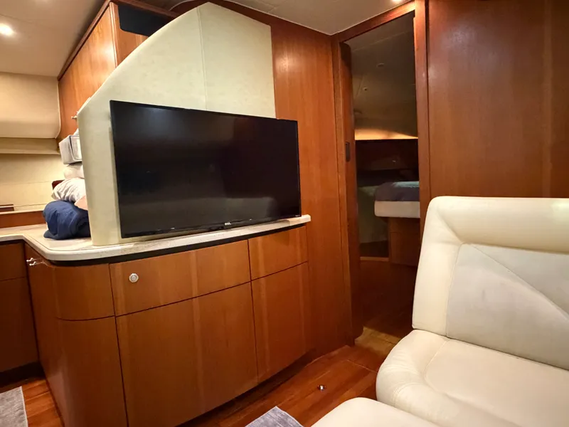 Slide: The Image of Tiara 4300 SOVRAN 2008 - 26