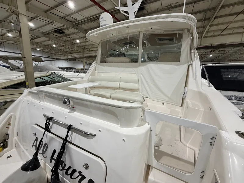 Slide: The Image of Tiara 4300 SOVRAN 2008 - 3