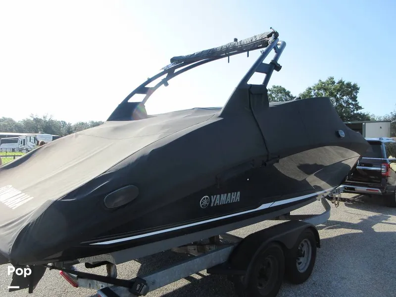 Slide: The Image of Yamaha 242 Limited S 2019 - 16654418