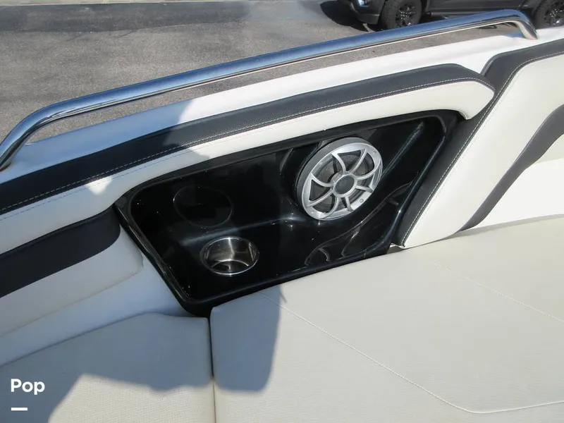 Slide: The Image of Yamaha 242 Limited S 2019 - 16654451