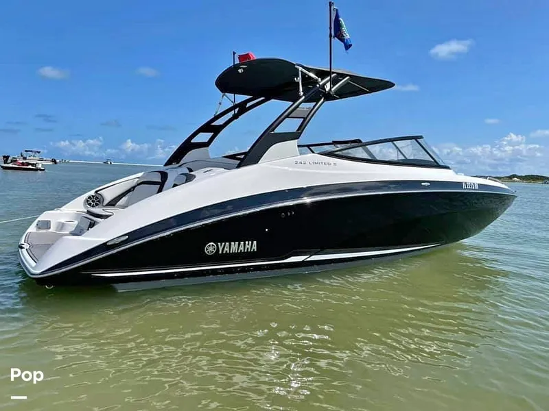 The Image of Yamaha 242 Limited S 2019 - 16621072